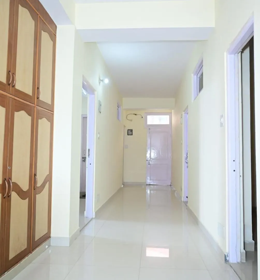 Krishna B&B Near Mall Road Shimla Bed & Breakfast