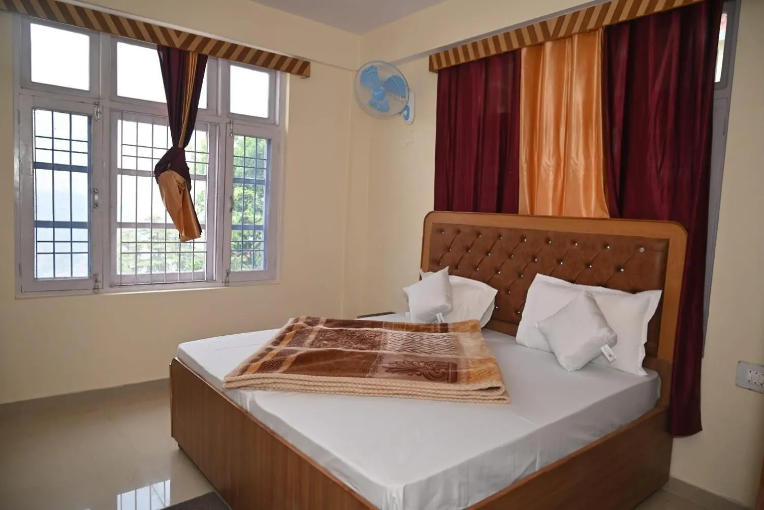Bed & Breakfast Krishna B&B Near Mall Road Shimla India